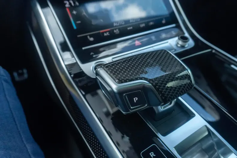 Audi Q8 din 2022 cu 143.600 km - oferta AUD109351 - foto 28