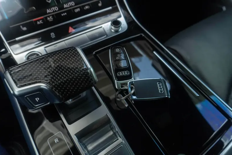 Audi Q8 din 2022 cu 143.600 km - oferta AUD109351 - foto 29