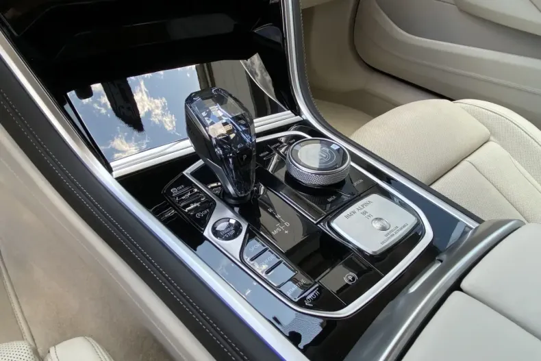 ALPINA B8 din 2024 cu 6.862 km - oferta ALP109360 - foto 10