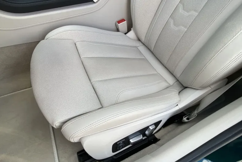 ALPINA B8 din 2024 cu 6.862 km - oferta ALP109360 - foto 14