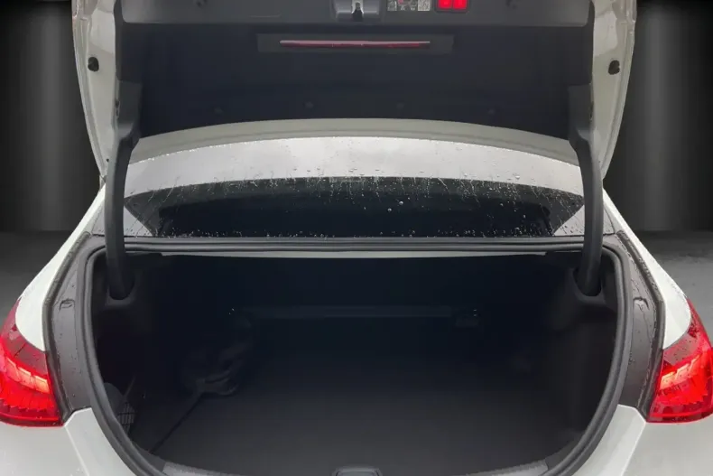 Mercedes-Benz C 220 din 2023 cu 22.500 km - oferta MER109362 - foto 10