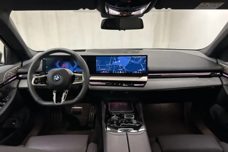 BMW 530 din 2024 cu 2.783 km - oferta BMW109367 - foto 5