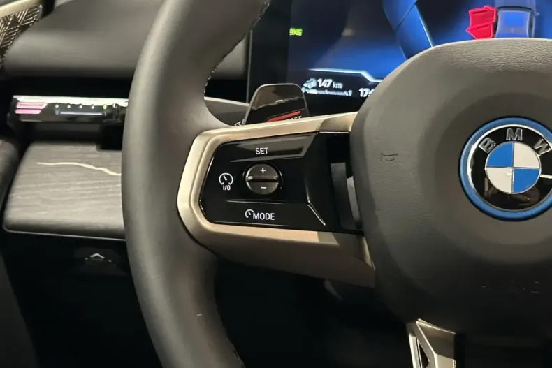 BMW 530 din 2024 cu 2.783 km - oferta BMW109367 - foto 23