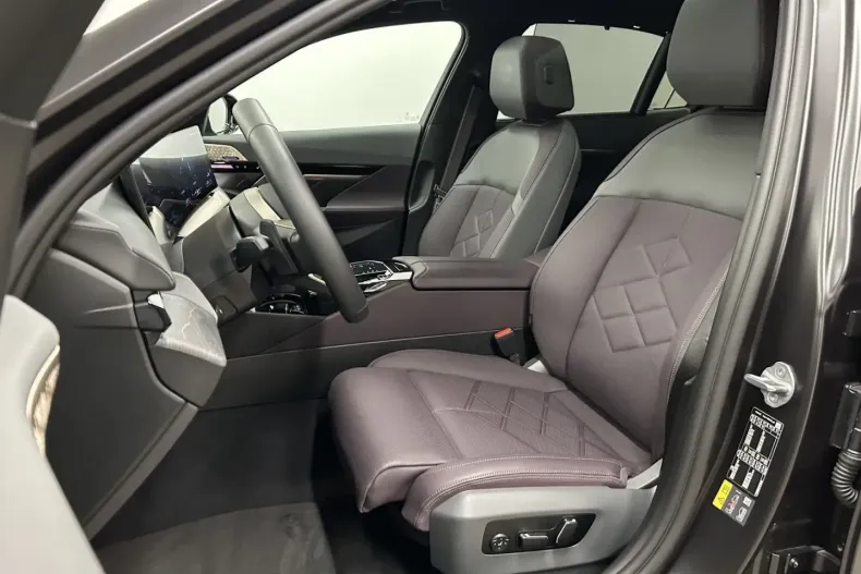 BMW 530 din 2024 cu 2.783 km - oferta BMW109367 - foto 25