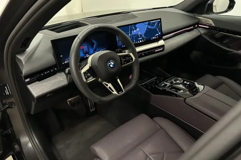 BMW 530 din 2024 cu 2.783 km - oferta BMW109367 - foto 27