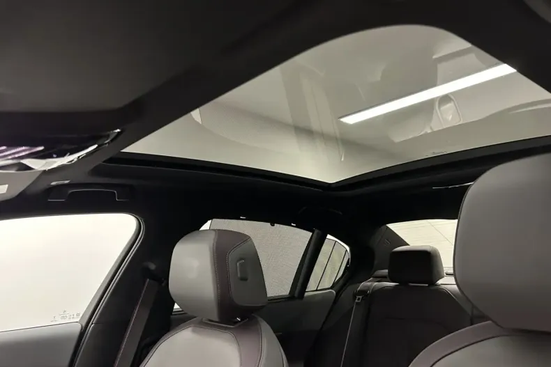 BMW 530 din 2024 cu 2.783 km - oferta BMW109367 - foto 33