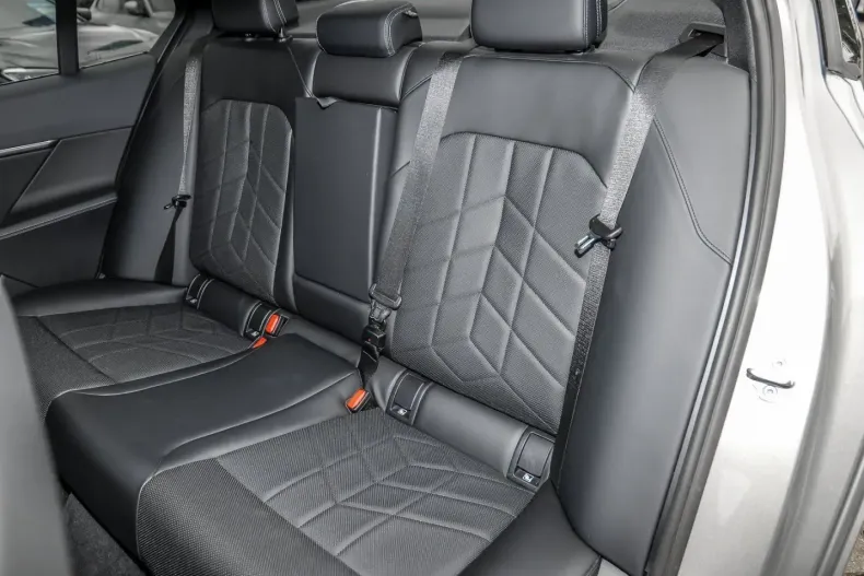 BMW 520 din 2024 cu 25.823 km - oferta BMW109368 - foto 7