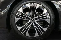 Mercedes-Benz E 200 din 2023 cu 4.740 km - oferta MER109369 - foto 14