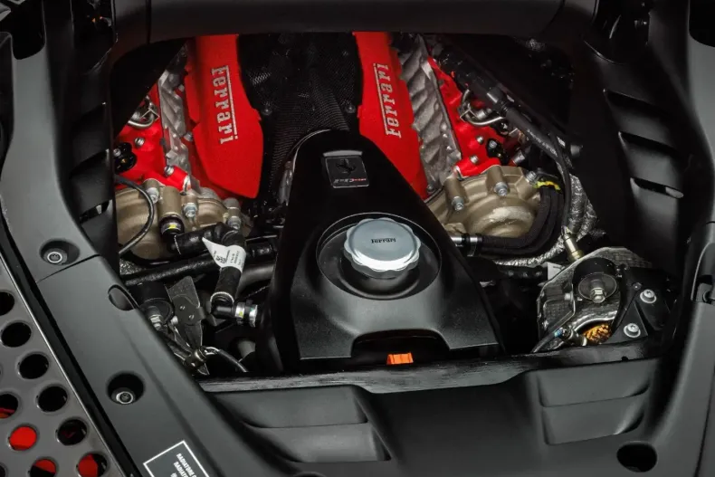 Ferrari SF90 din 2024 cu 2.600 km - oferta FER109378 - foto 26