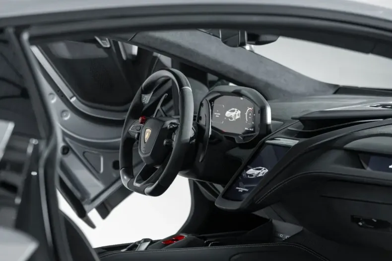 Lamborghini Revuelto din 2024 cu 9.400 km - oferta LAM109379 - foto 13