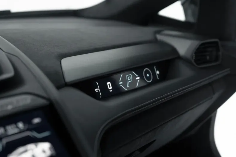 Lamborghini Revuelto din 2024 cu 9.400 km - oferta LAM109379 - foto 15