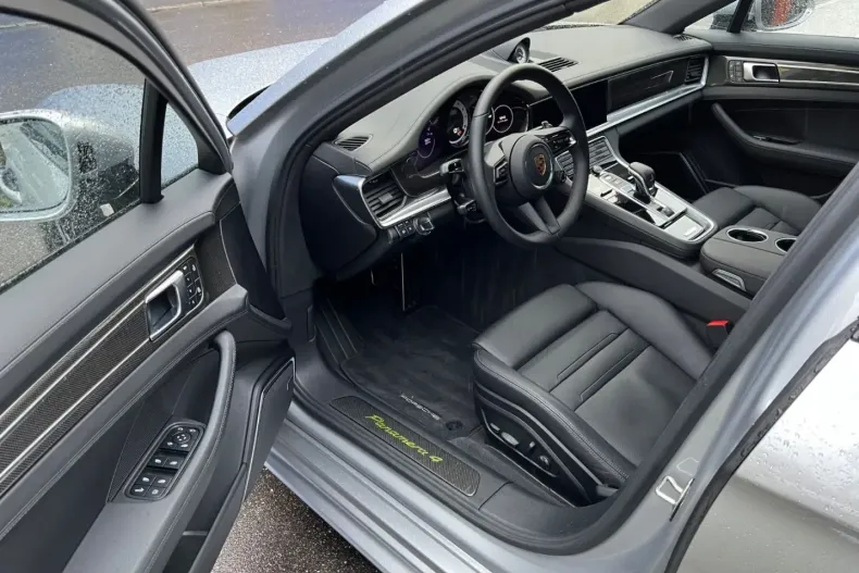 Porsche Panamera din 2023 cu 10.600 km - oferta POR109380 - foto 8