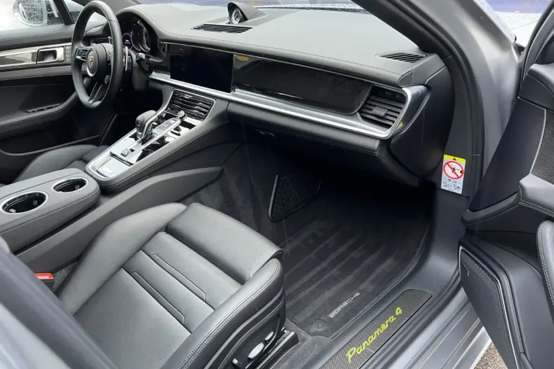 Porsche Panamera din 2023 cu 10.600 km - oferta POR109380 - foto 9