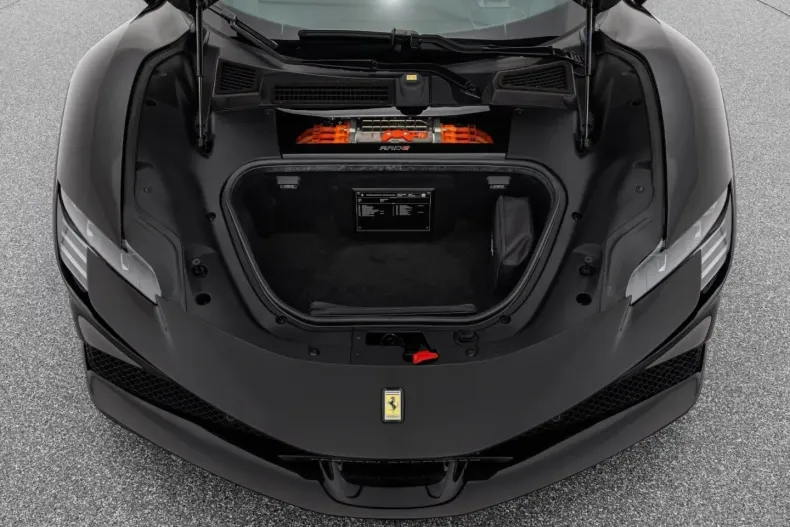 Ferrari SF90 din 2024 cu 2.600 km - oferta FER109388 - foto 26