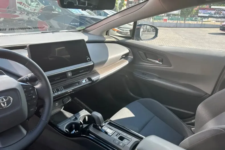 Toyota Prius din 2024 cu 6.000 km - oferta TOY109395 - foto 11