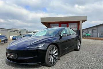 Tesla Model 3 din 2023 - oferta TES109397