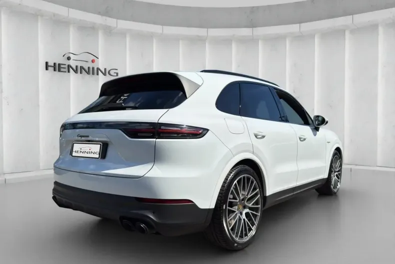 Porsche Cayenne din 2022 cu 68.502 km - oferta POR109398 - foto 5