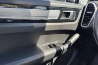 Porsche Cayenne din 2022 cu 68.502 km - oferta POR109398 - foto 12