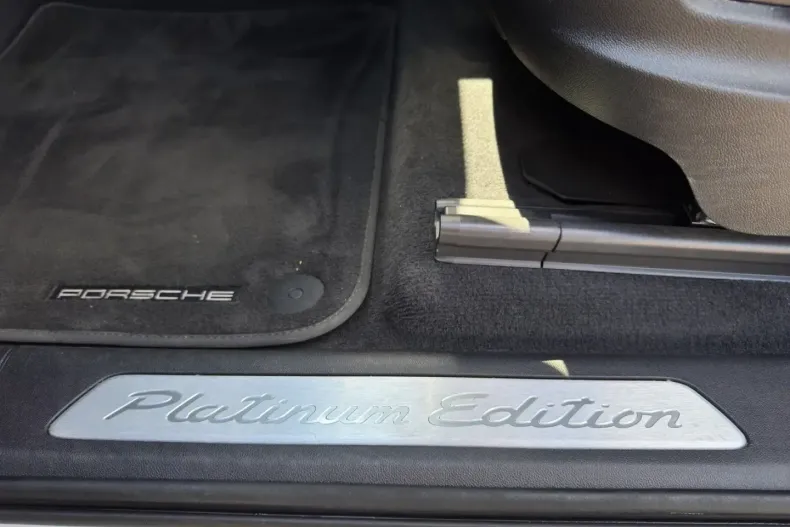 Porsche Cayenne din 2022 cu 68.502 km - oferta POR109398 - foto 19