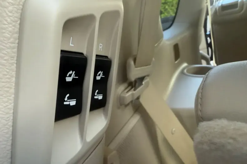 Toyota Land Cruiser din 2021 cu 89.000 km - oferta TOY109403 - foto 27