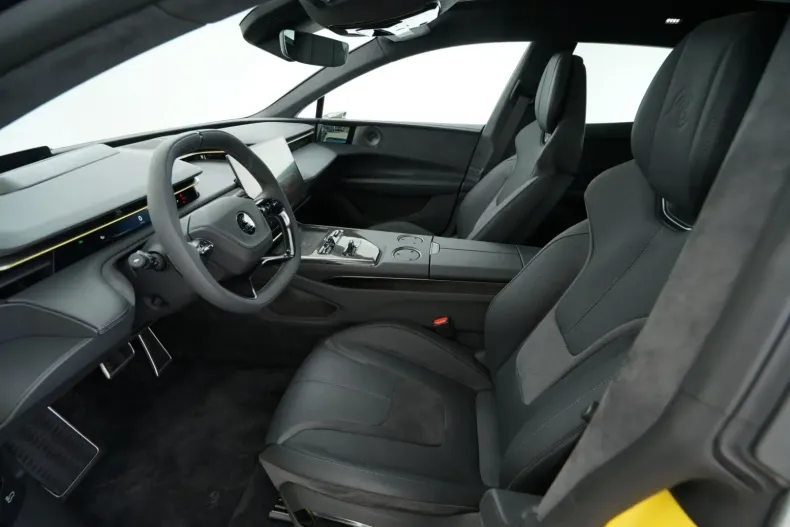 Lotus Emeya din 2024 cu 14.970 km - oferta LOT109404 - foto 6