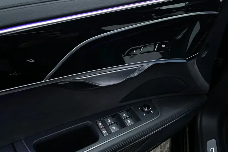 Audi A8 din 2024 cu 36.000 km - oferta AUD109409 - foto 21