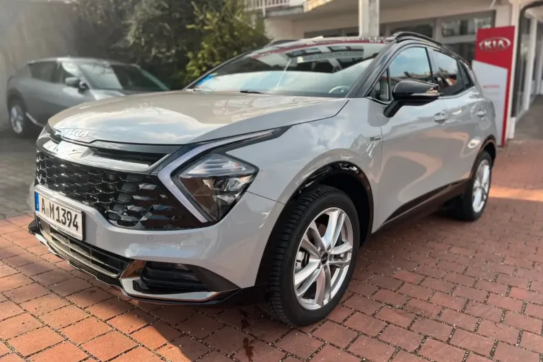 Kia Sportage din 2023 cu 17.987 km - oferta KIA109411 - foto 1