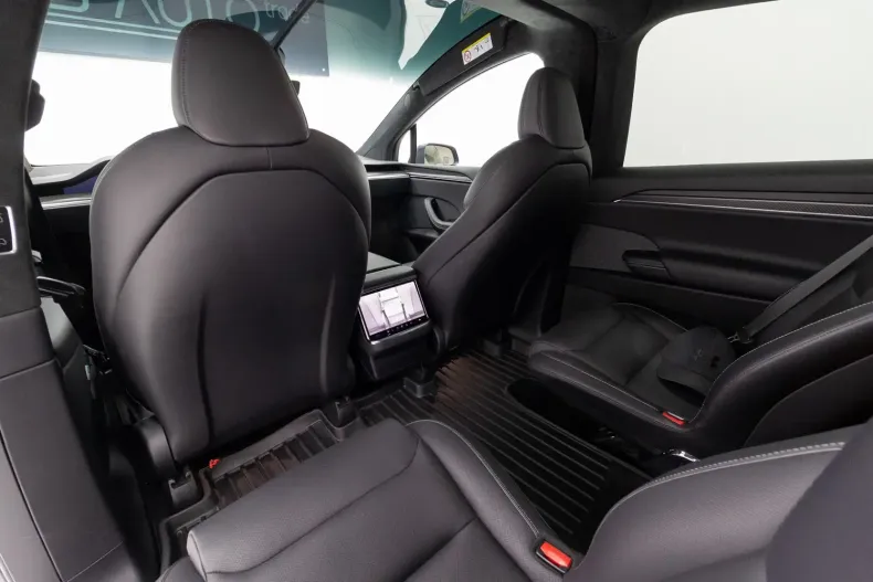 Tesla Model X din 2023 cu 47.000 km - oferta TES109412 - foto 28