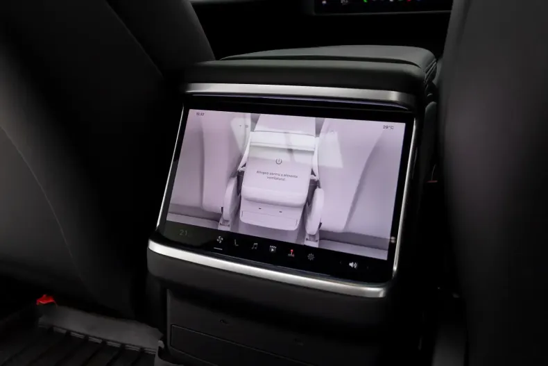 Tesla Model X din 2023 cu 47.000 km - oferta TES109412 - foto 32