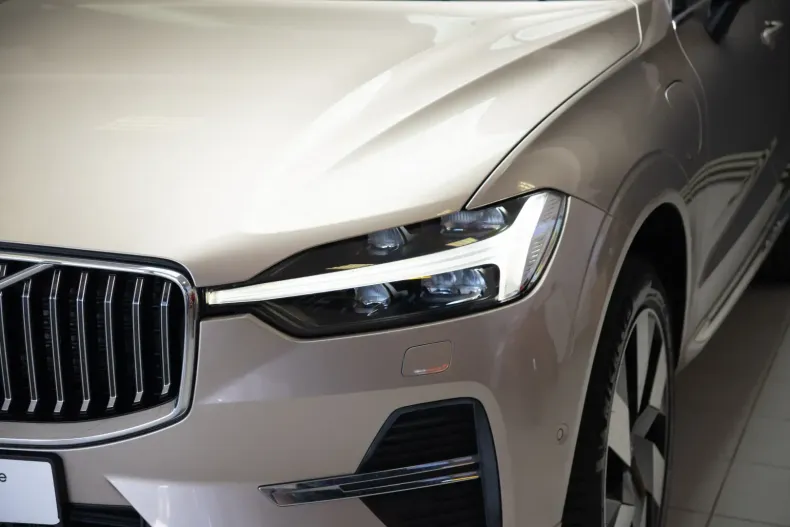 Volvo XC60 din 2024 cu 27.000 km - oferta VOL109413 - foto 4