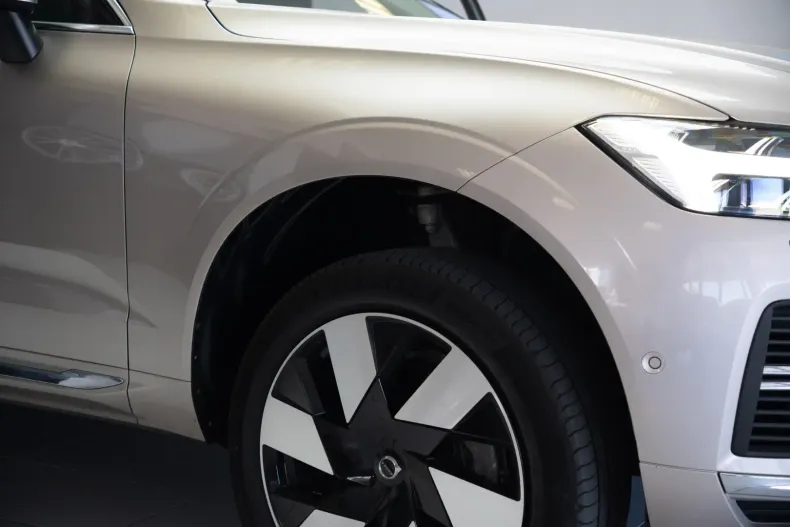 Volvo XC60 din 2024 cu 27.000 km - oferta VOL109413 - foto 8