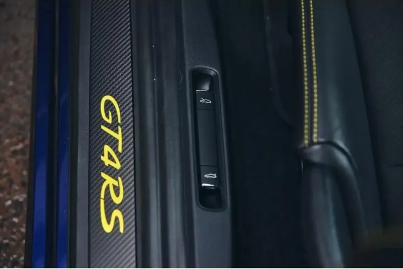 Porsche Cayman din 2023 cu 3.060 km - oferta POR109415 - foto 12