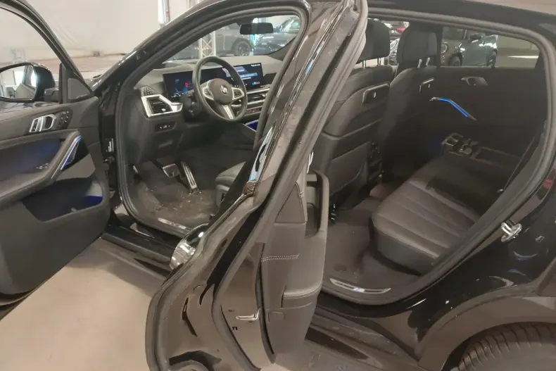 BMW X6 din 2024 cu 24.100 km - oferta BMW109425 - foto 12