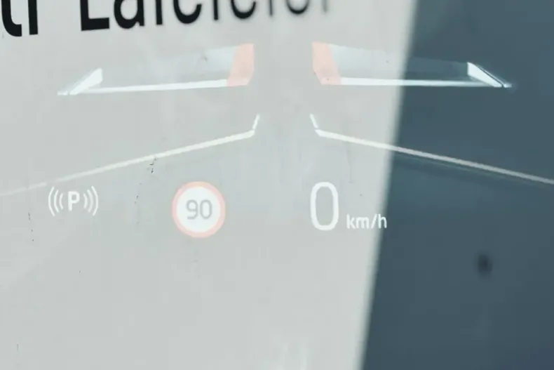 BMW 520 din 2024 cu 25.200 km - oferta BMW109427 - foto 19