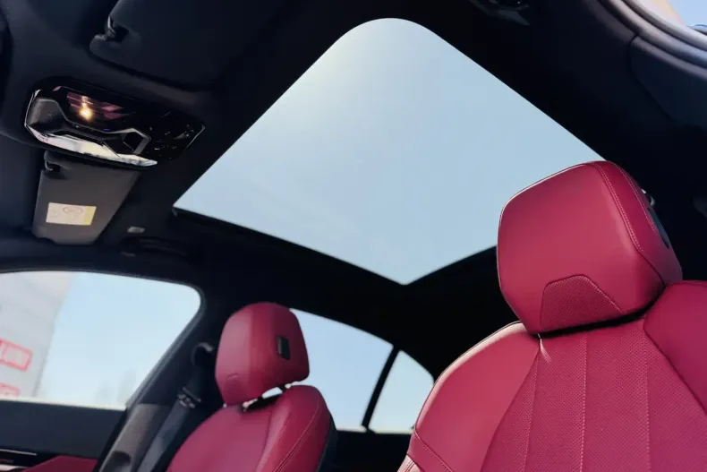 BMW 520 din 2024 cu 25.200 km - oferta BMW109427 - foto 32