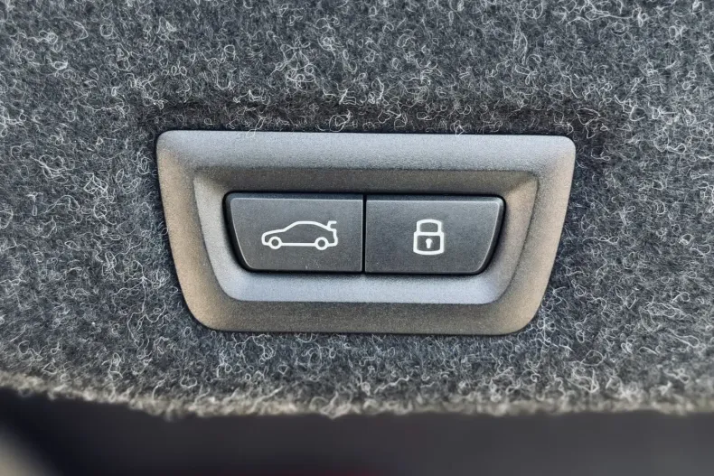 BMW 520 din 2024 cu 25.200 km - oferta BMW109427 - foto 33