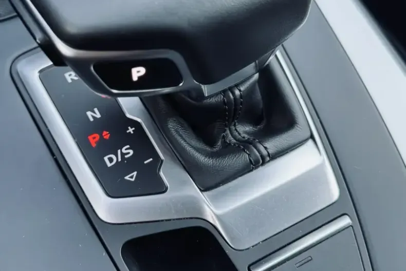 Audi Q5 din 2021 cu 73.500 km - oferta AUD109429 - foto 19