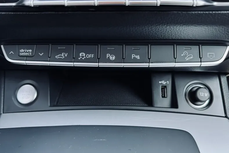 Audi Q5 din 2021 cu 73.500 km - oferta AUD109429 - foto 20