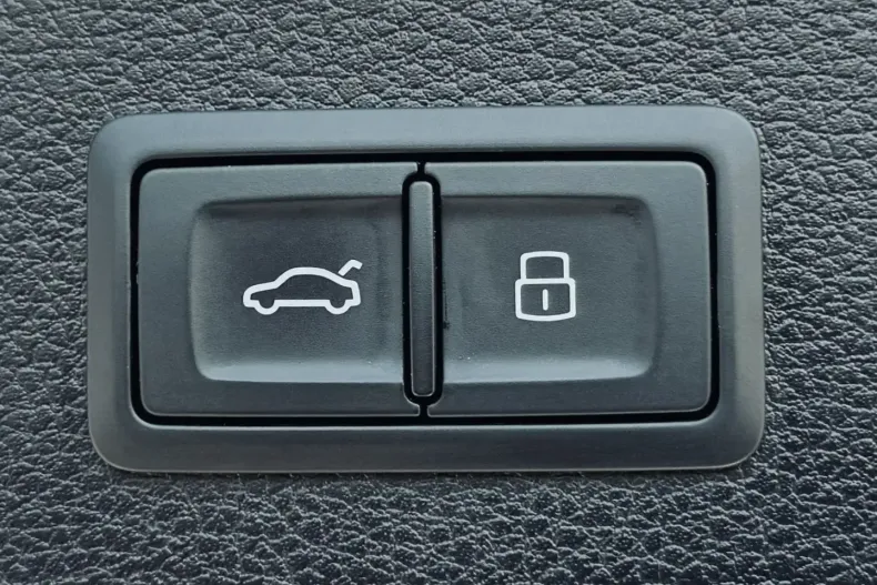 Audi Q5 din 2021 cu 73.500 km - oferta AUD109429 - foto 36