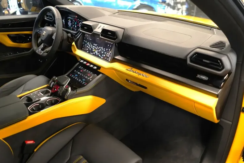 Lamborghini Urus din 2025 cu 50 km - oferta LAM109432 - foto 11