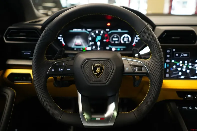 Lamborghini Urus din 2025 cu 50 km - oferta LAM109432 - foto 12