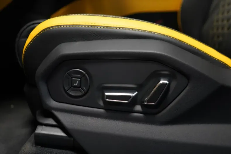 Lamborghini Urus din 2025 cu 50 km - oferta LAM109432 - foto 18