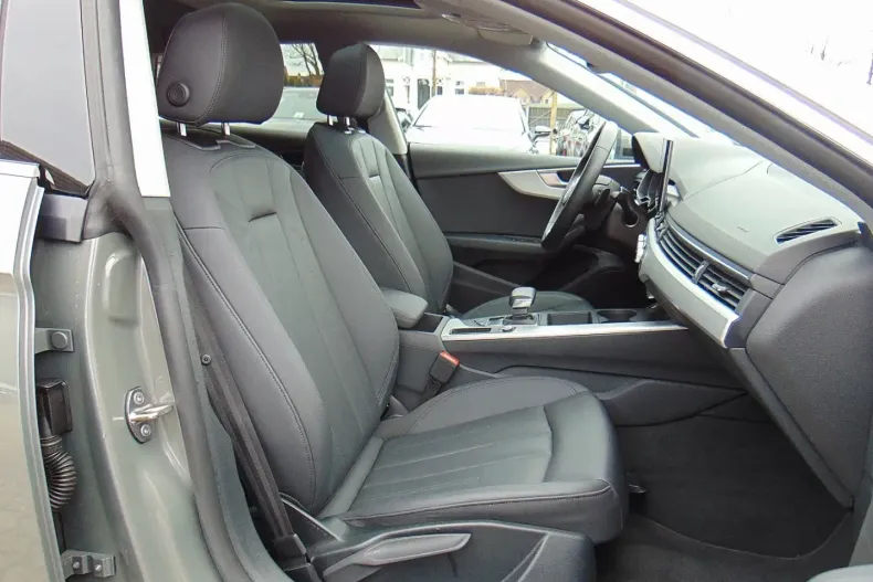 Audi A5 din 2024 cu 42.626 km - oferta AUD109437 - foto 9