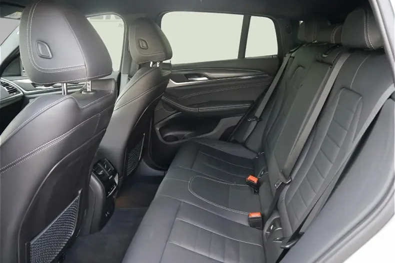 BMW X4 din 2023 cu 75.900 km - oferta BMW109440 - foto 12