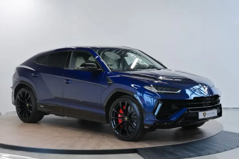 Lamborghini Urus din 2023 cu 5.650 km - oferta LAM109444 - foto 2