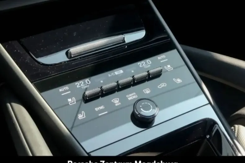 Porsche Cayenne din 2024 cu 11.300 km - oferta POR109446 - foto 2