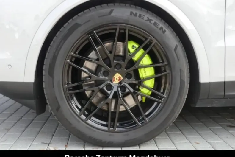 Porsche Cayenne din 2024 cu 11.300 km - oferta POR109446 - foto 11