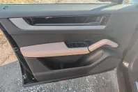 Porsche Cayenne din 2025 cu 45 km - oferta POR109448 - foto 3