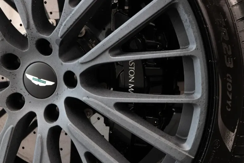 Aston Martin DBX din 2025 cu 50 km - oferta AST109449 - foto 12