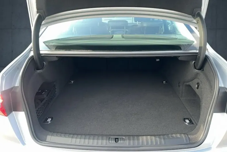 Audi A6 din 2023 cu 29.420 km - oferta AUD109451 - foto 12